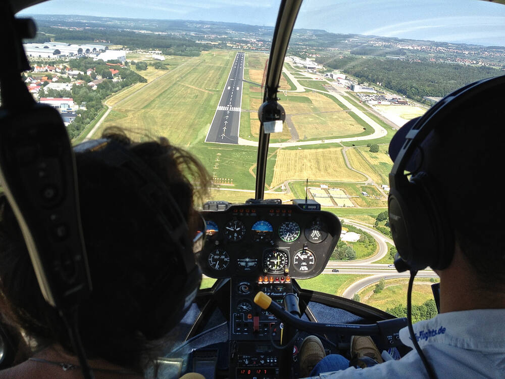 Hubschrauber selber fliegen - Robinson R44